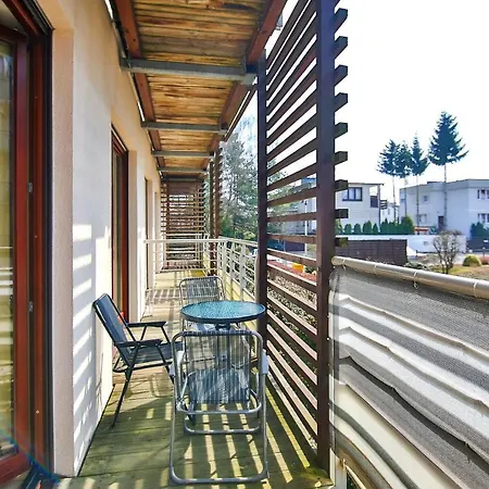 - Zacisze Lesne Apartment *