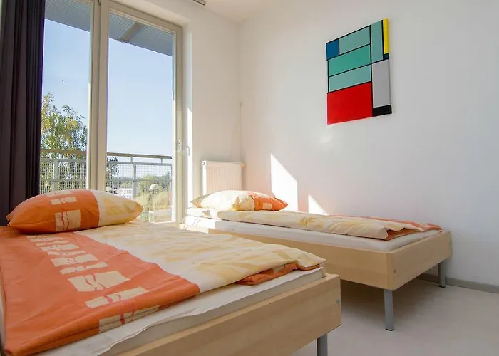 - Zacisze Lesne * Świnoujście