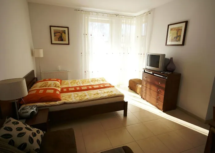 - Zacisze Lesne * Świnoujście